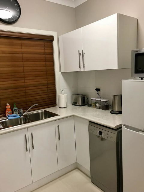 Rezare House Bed & Breakfast - Accommodation QLD 33