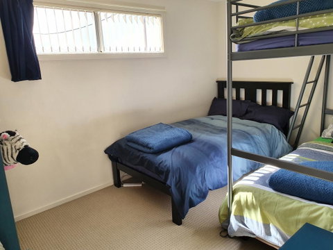 Explore Adelaide, Gawler, The Barossa And Clare Valleys All-in-one - Accommodation QLD 5