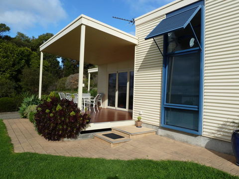 SeaShells Penneshaw - Accommodation QLD 1