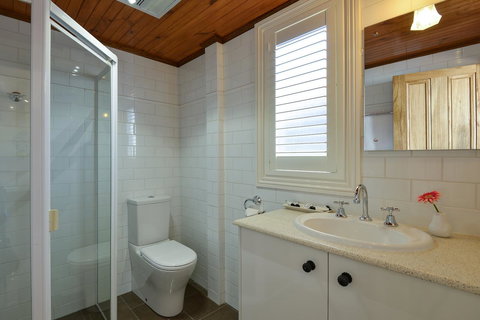 Trafalgar Premium Vintage Suites - Accommodation QLD 16