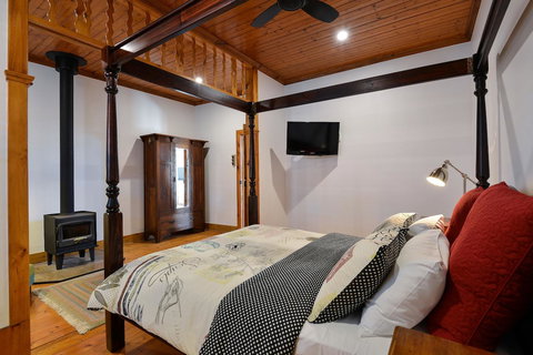 Trafalgar Premium Vintage Suites - Accommodation QLD 22