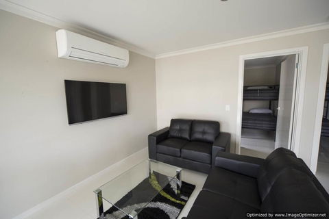 Paringa Resort - Accommodation QLD 3