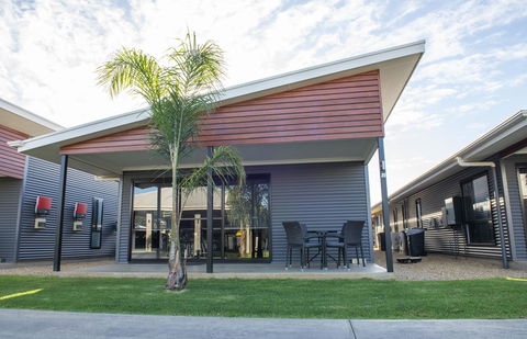 Paringa Resort - Accommodation QLD 8