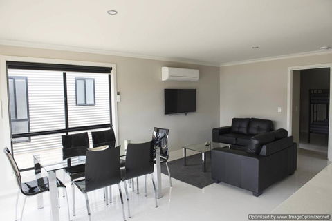 Paringa Resort - Accommodation QLD 7