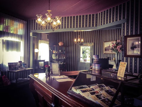Ten Dollar Town Motel - Accommodation QLD 12