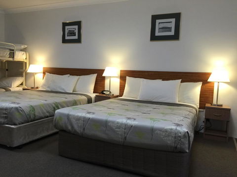 Ten Dollar Town Motel - Accommodation QLD 7