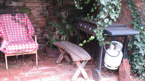 The Pig And Whistle - Accommodation QLD 2