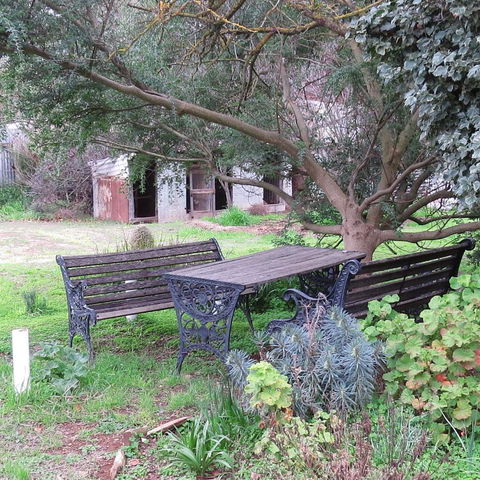 The Pig And Whistle - Accommodation QLD 1
