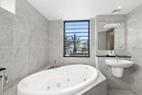 Ibis Styles Port Macquarie - Accommodation QLD 21