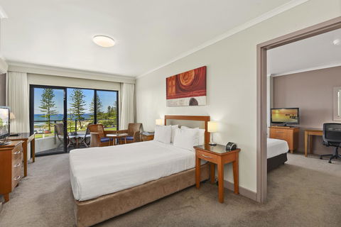 Ibis Styles Port Macquarie - Accommodation QLD 11