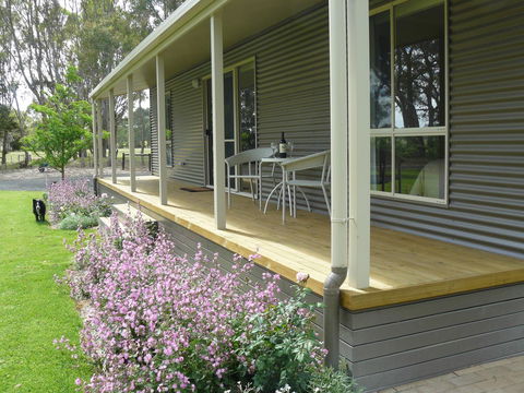 Camawald Coonawarra Cottage B&B - Accommodation QLD 2