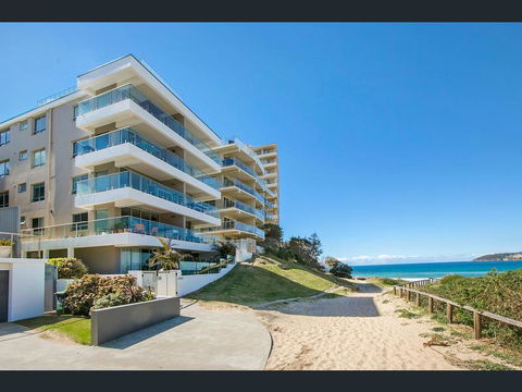 Beachfront Bliss - Accommodation QLD 19