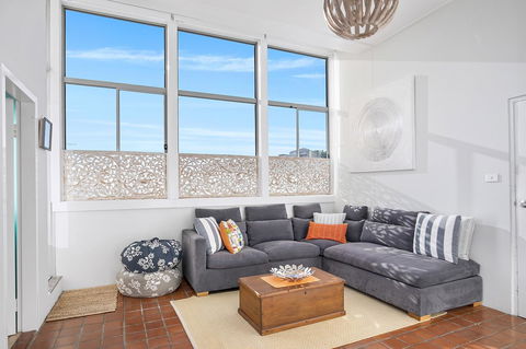 Beachfront Bliss - Accommodation QLD 9