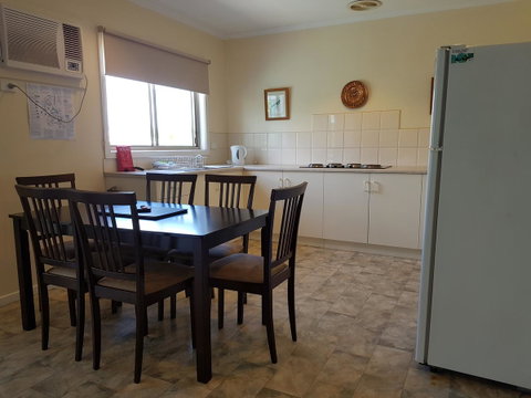 Marion Bay Holiday Villas - Accommodation QLD 14