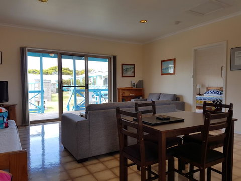Marion Bay Holiday Villas - Accommodation QLD 15