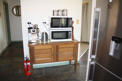 Maslin Beach House - Accommodation QLD 11