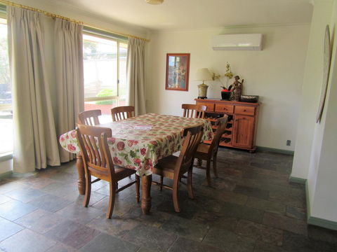 Maslin Beach House - Accommodation QLD 2
