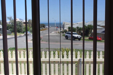 Maslin Beach House - Accommodation QLD 13
