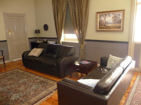 Country Bakehouse Accommodation - Accommodation QLD 4