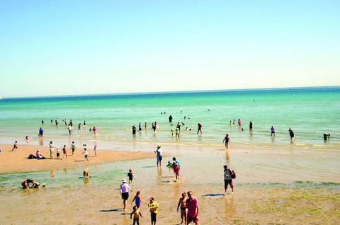 Semaphore Blue Apartments - Accommodation QLD 8