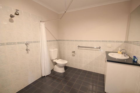 Port Vincent Motel & Apartments - Accommodation QLD 10