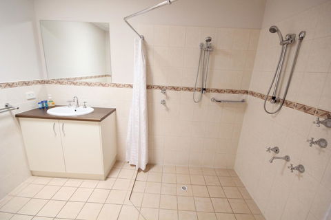 Port Vincent Motel & Apartments - Accommodation QLD 3