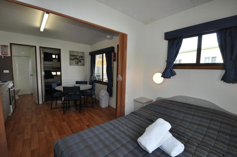 Beachside Holiday Park - Accommodation QLD 11