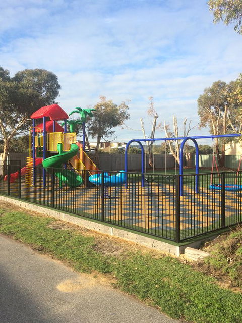 Beachside Holiday Park - Accommodation QLD 14