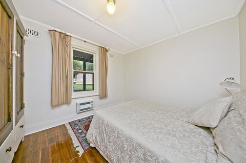 Vineyard Cottage BnB - Accommodation QLD 18