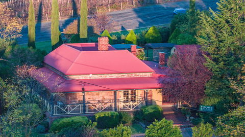 Vineyard Cottage BnB - Accommodation QLD 0