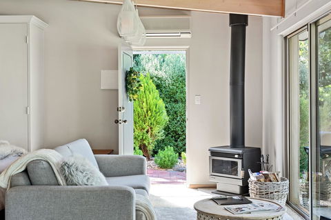 Adelaide Hills Retreats - Accommodation QLD 20