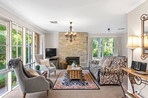 Adelaide Hills Retreats - Accommodation QLD 25