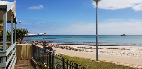 Wallaroo Beachfront Tourist Park - Accommodation QLD 11