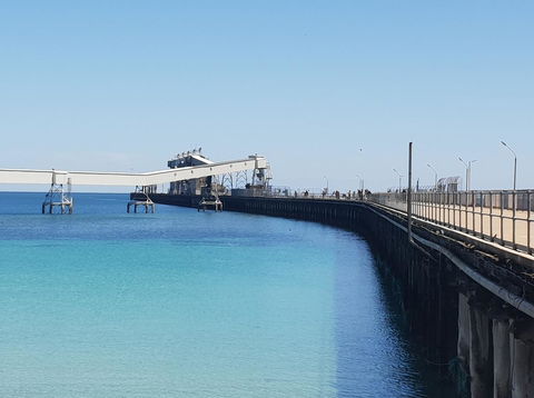 Wallaroo Beachfront Tourist Park - Accommodation QLD 3