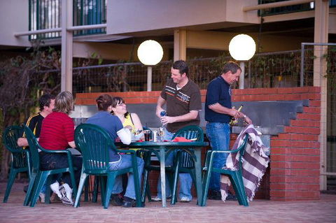 Loxton Community Hotel Motel - Accommodation QLD 25