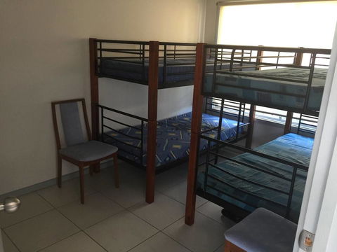 SHAKIN' SHACK - Accommodation QLD 5
