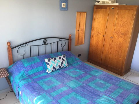 SHAKIN' SHACK - Accommodation QLD 3
