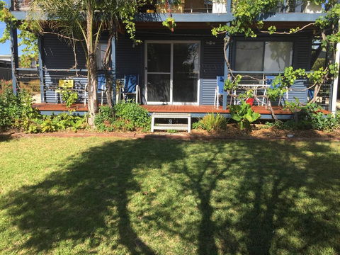 SHAKIN' SHACK - Accommodation QLD 1