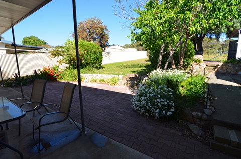 Beachview - Accommodation QLD 31
