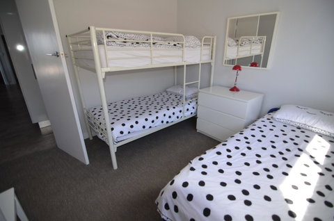 Beachview - Accommodation QLD 18