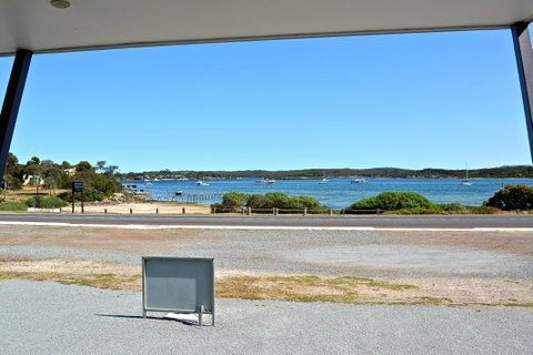 Beachview - Accommodation QLD 34