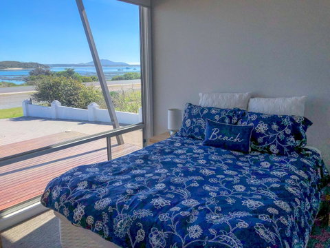 Beachview - Accommodation QLD 16
