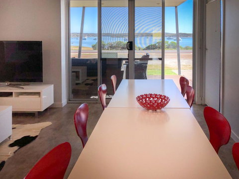 Beachview - Accommodation QLD 5