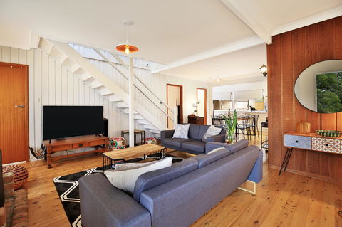 Hudson Bay @ Basin View-Pet Friendly-15 Mins To Hyams Beach - Accommodation QLD 1