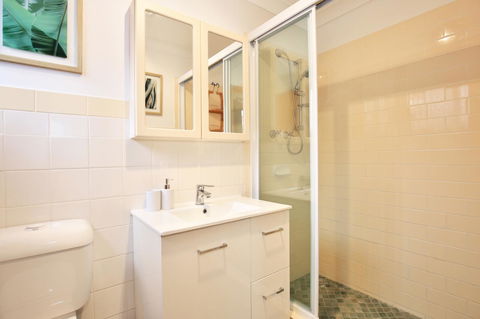 Hudson Bay @ Basin View-Pet Friendly-15 Mins To Hyams Beach - Accommodation QLD 26