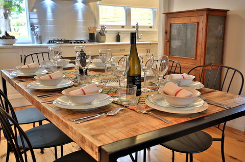 Hudson Bay @ Basin View-Pet Friendly-15 Mins To Hyams Beach - Accommodation QLD 4