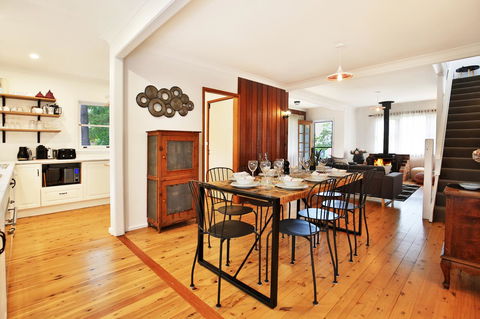 Hudson Bay @ Basin View-Pet Friendly-15 Mins To Hyams Beach - Accommodation QLD 3