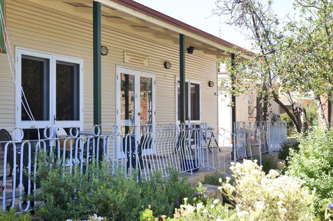 The Fruiterer's - Accommodation QLD 4