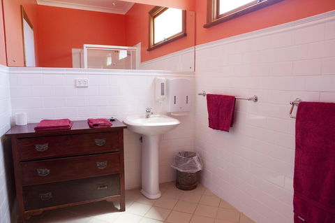 The Fruiterer's - Accommodation QLD 13