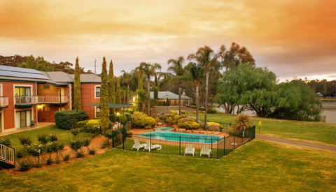 Clare Country Club - Accommodation QLD 0